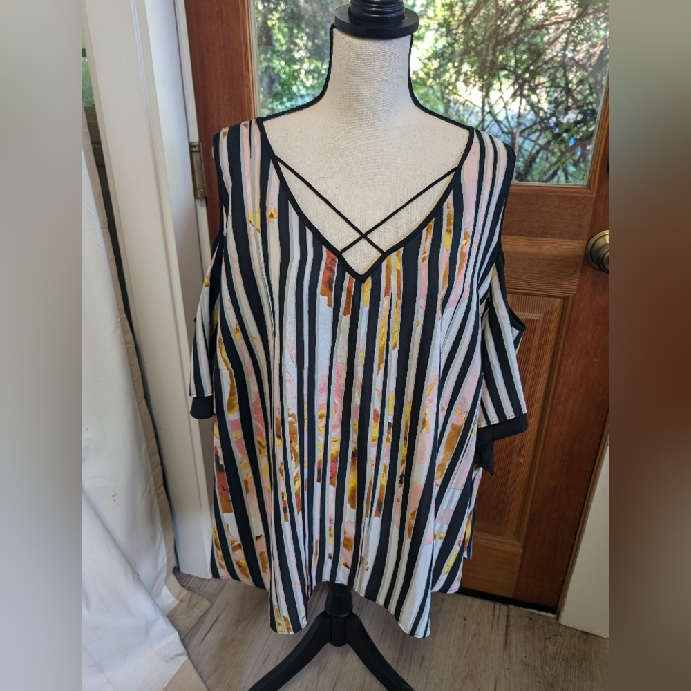 Striped V-Neck Cold Shoulder Women's Top - Black, White, Pink Short Sleeve